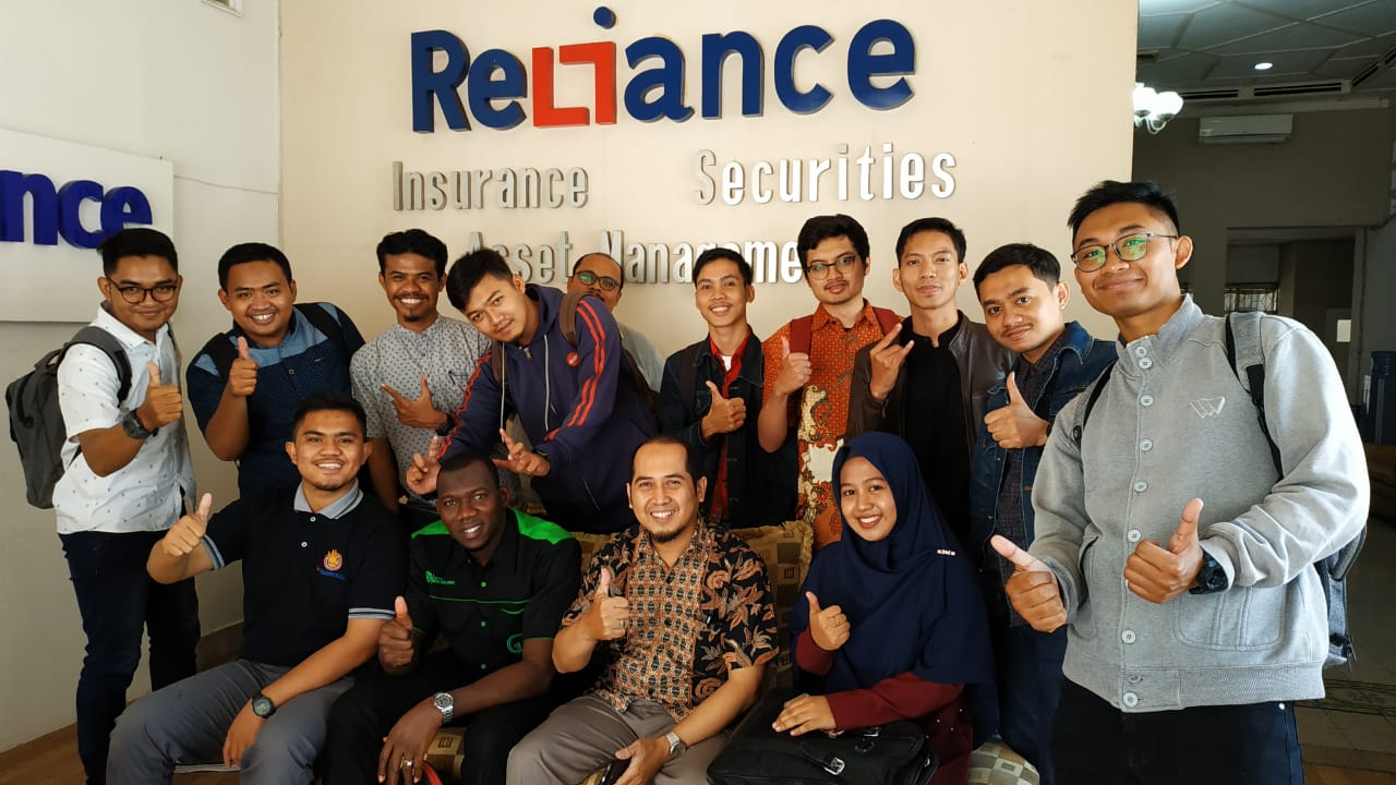 Kunjungan Mahasiswa Magister Manajemen Pascarajana FE-UM 2019 ke PT. Relience  Securities