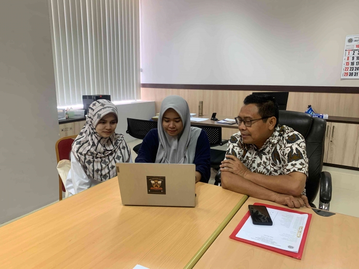 Kopi Hitam Malang Mix Didampingi Mahasiswa Magister Manajemen
